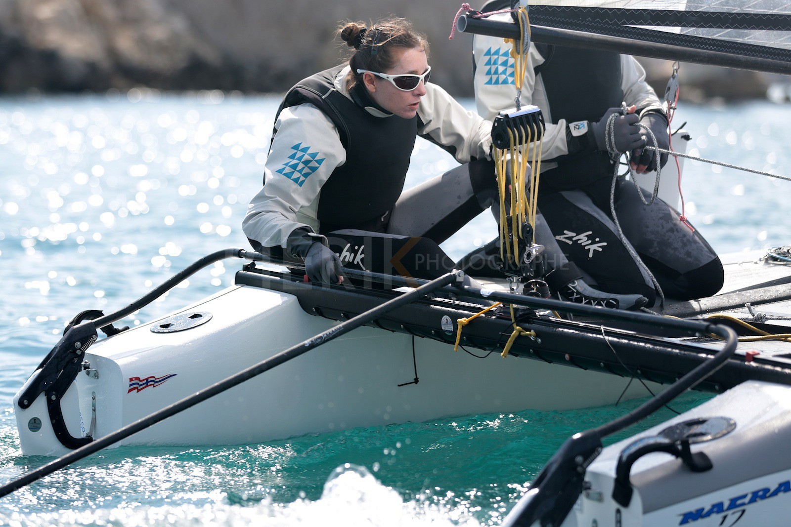 Ingrid Petitjean et Olivier Backes lors du baptême de leur Nacra 17 à la SNM. En route pour les JO de Rio