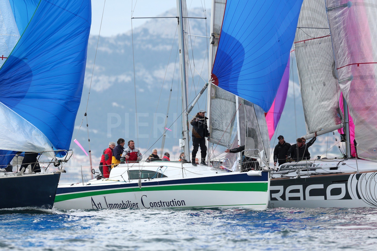 Madraco, Nautiplus Geroul