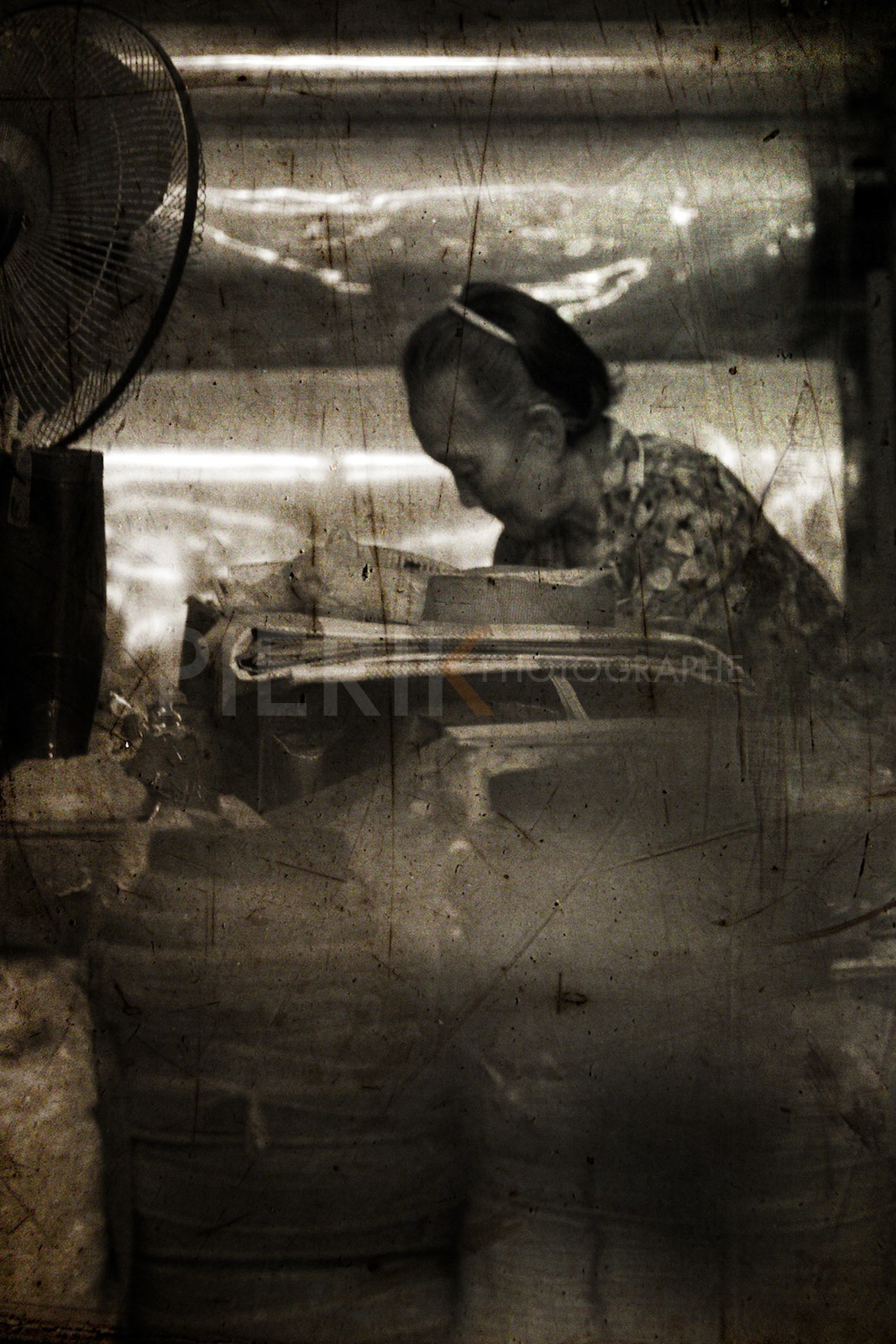 Dans la boutique de tissu, Phan Thiet Dans la boutique de tissu, Phan Thiet