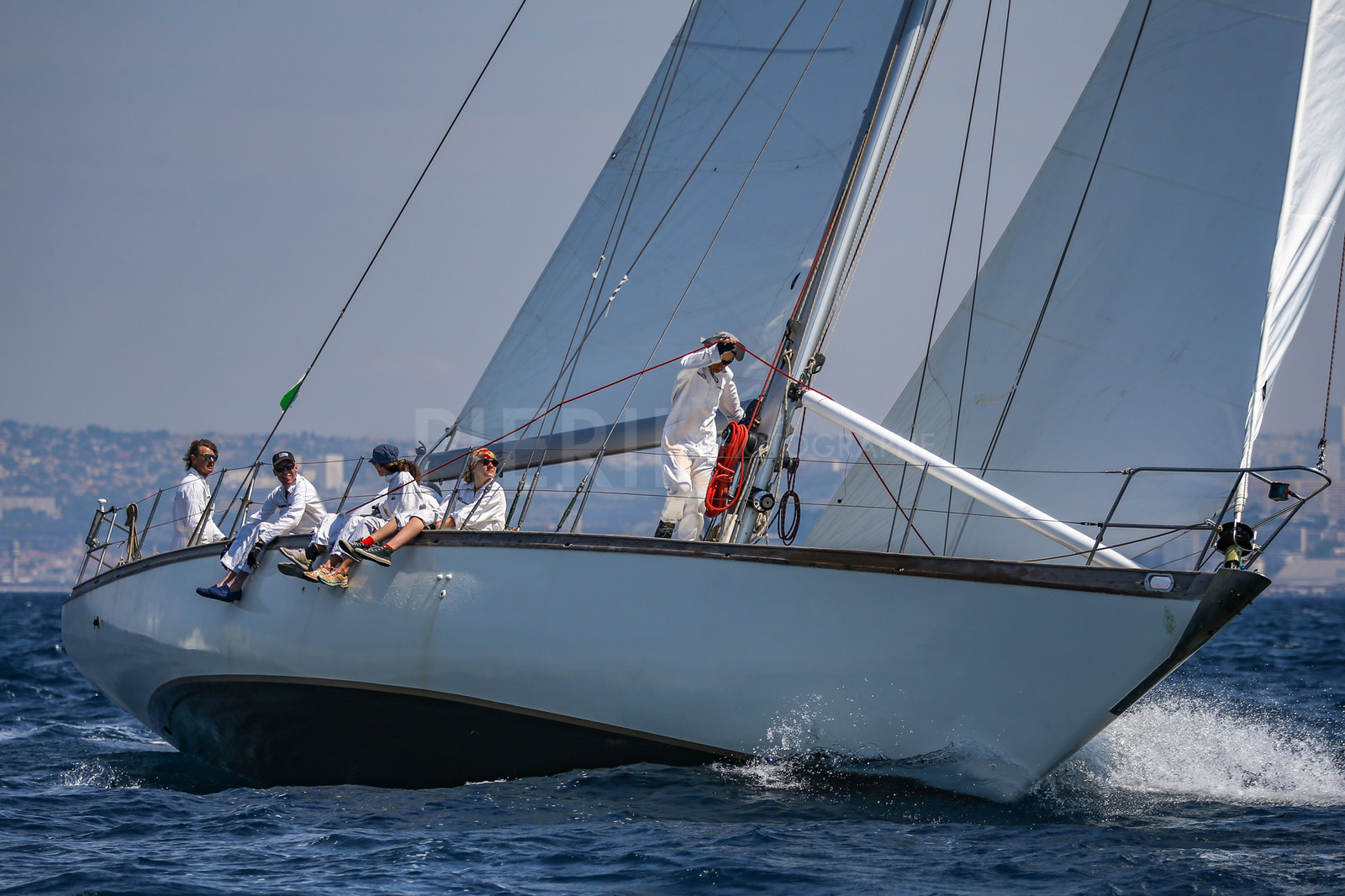 A29X1504.jpg