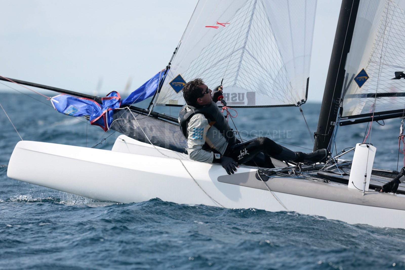 Ingrid Petitjean et Olivier Backes lors du baptême de leur Nacra 17 à la SNM. En route pour les JO de Rio