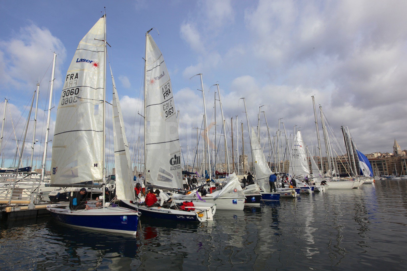 Les Laser SB3 sur leur panne